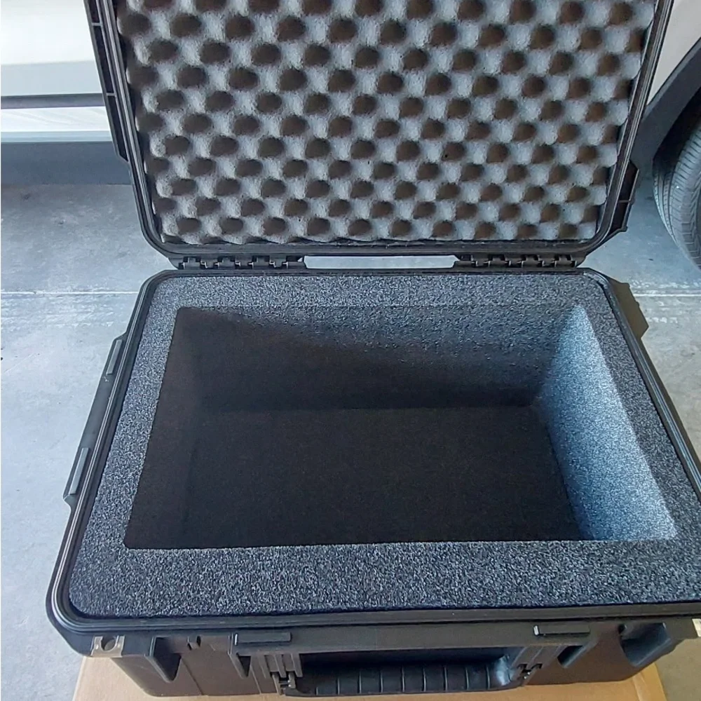 Black transit case with foam insert (NEW)